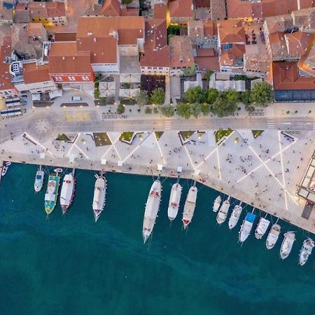 City Square Apartment Porec Exterior photo